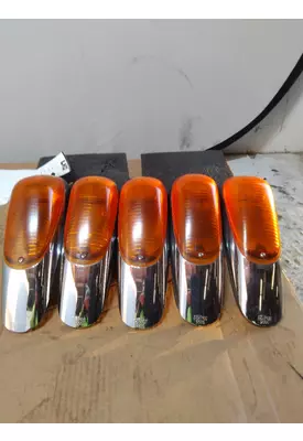 PETERBILT 389 ACCESSORIES