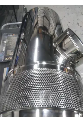 PETERBILT 389 AIR CLEANER
