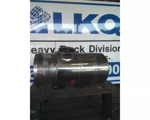 PETERBILT 389 AIR CLEANER