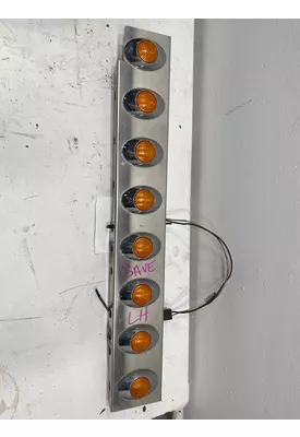 PETERBILT 389 Air Cleaner