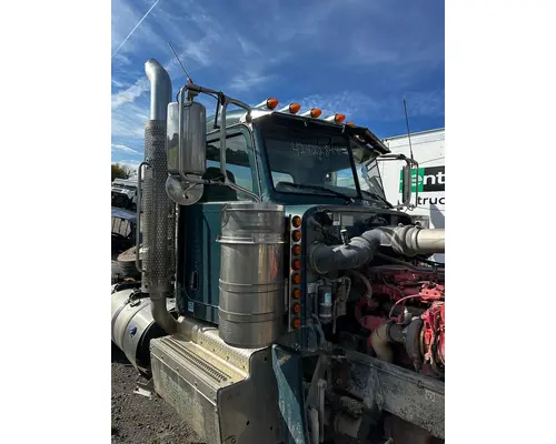 PETERBILT 389 Air Cleaner