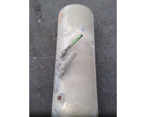 PETERBILT 389 Air Tank
