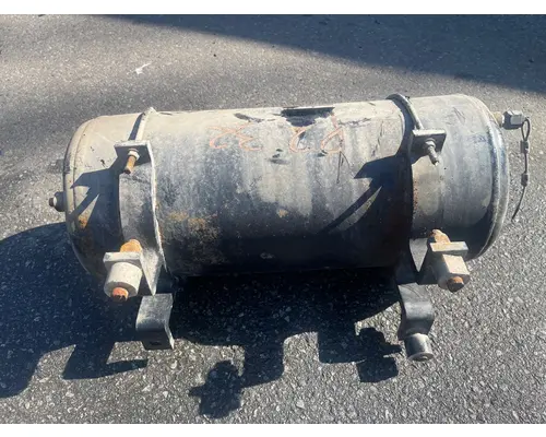 PETERBILT 389 Air Tank