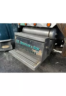 PETERBILT 389 Air Tank