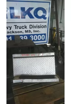 PETERBILT 389 BATTERY BOX