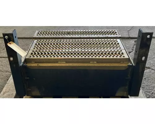 PETERBILT 389 Battery Box