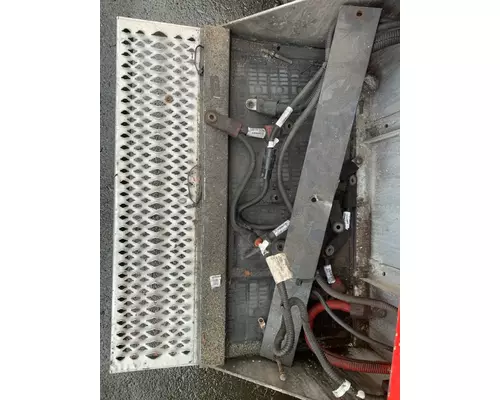 PETERBILT 389 Battery Box