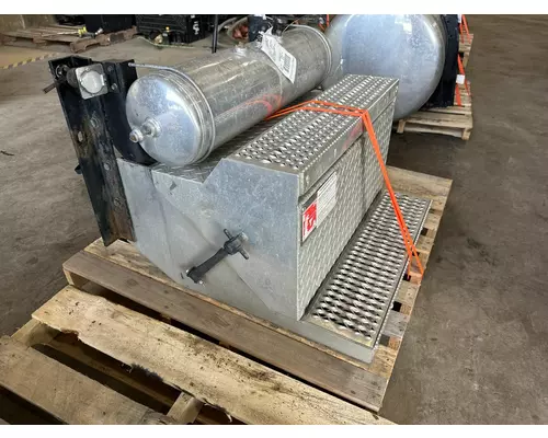 PETERBILT 389 Battery Box