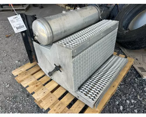 PETERBILT 389 Battery Box
