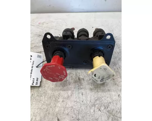 PETERBILT 389 Brake Proportioning Valve