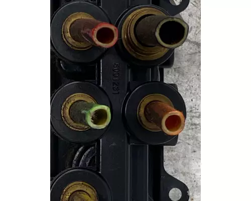 PETERBILT 389 Brake Proportioning Valve