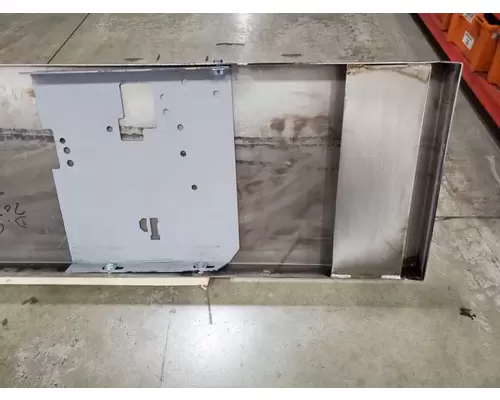 PETERBILT 389 Bumper Assembly, Front