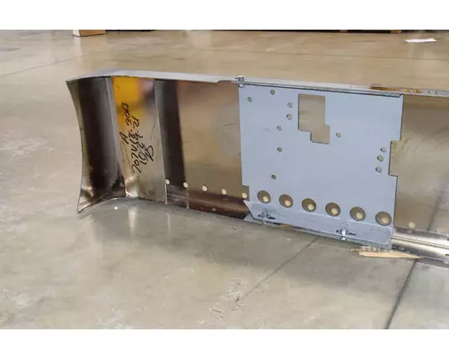 PETERBILT 389 Bumper Assembly, Front