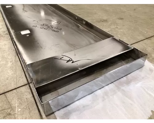 PETERBILT 389 Bumper Assembly, Front