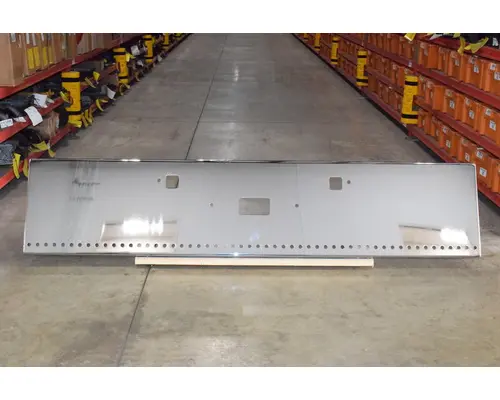 PETERBILT 389 Bumper Assembly, Front