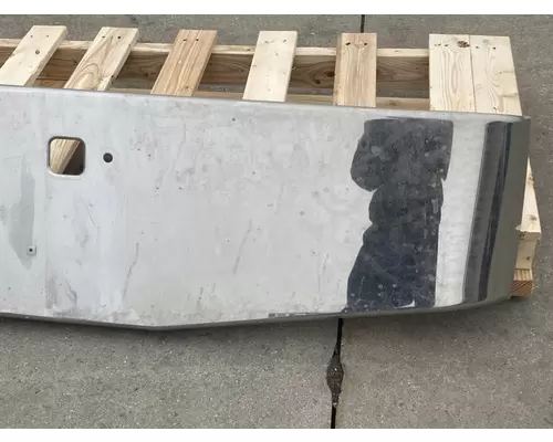 PETERBILT 389 Bumper Assembly, Front