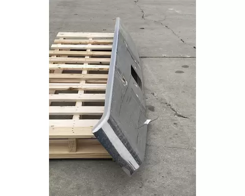 PETERBILT 389 Bumper Assembly, Front