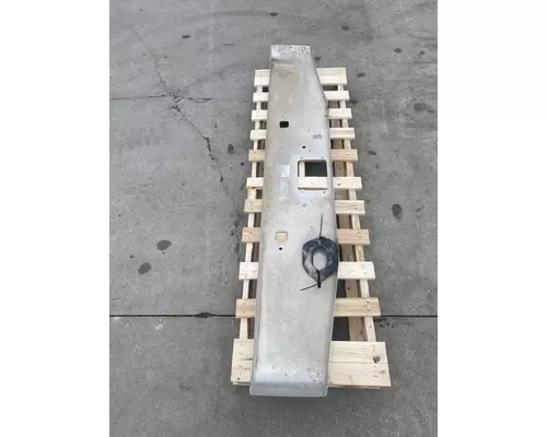 PETERBILT 389 Bumper Assembly, Front