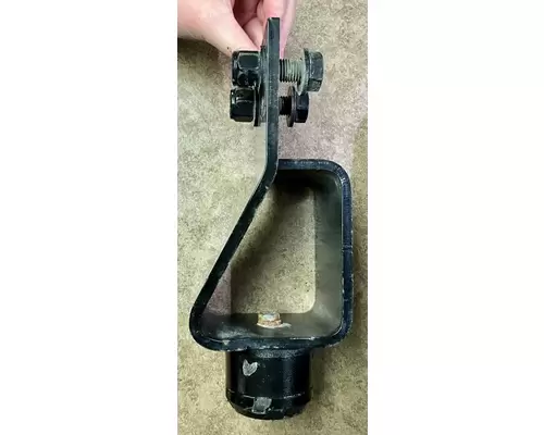 PETERBILT 389 Bumper Bracket, Front
