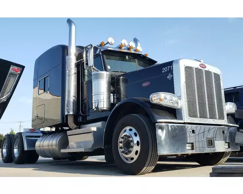 PETERBILT 389 Cab