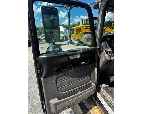 PETERBILT 389 Cab