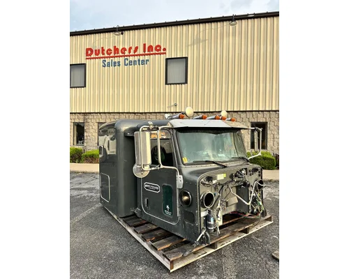 PETERBILT 389 Cab