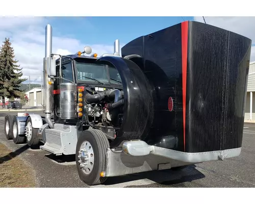 PETERBILT 389 Complete Vehicle