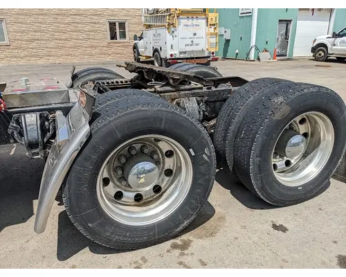 PETERBILT 389 Complete Vehicle