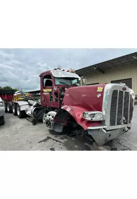 PETERBILT 389 Complete Vehicle