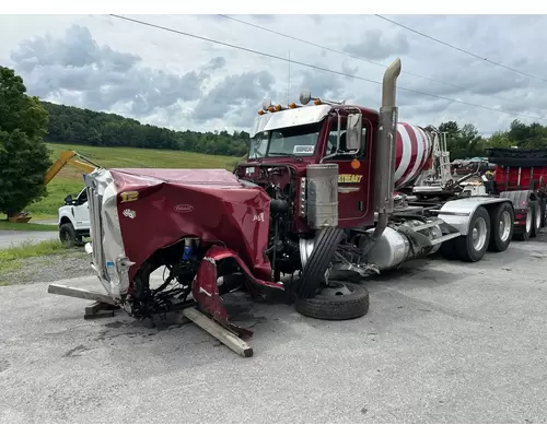 PETERBILT 389 Complete Vehicle