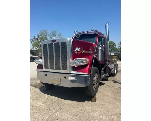 PETERBILT 389 Complete Vehicle