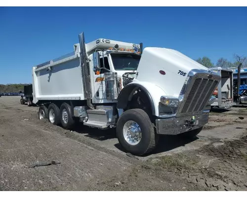 PETERBILT 389 Complete Vehicle