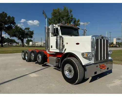 PETERBILT 389 Complete Vehicle