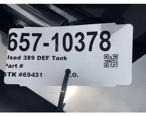 PETERBILT 389 DEF Tank