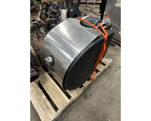 PETERBILT 389 DEF Tank