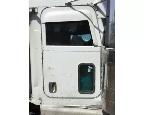 PETERBILT 389 DOOR ASSEMBLY, FRONT