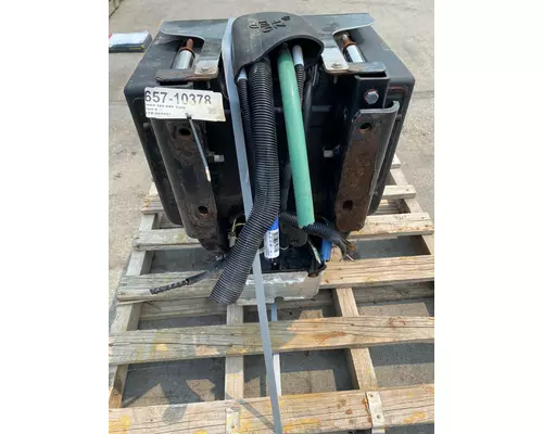 PETERBILT 389 DPF (Diesel Particulate Filter)