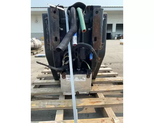 PETERBILT 389 DPF (Diesel Particulate Filter)
