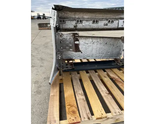 PETERBILT 389 DPF (Diesel Particulate Filter)