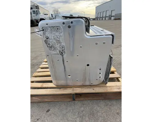 PETERBILT 389 DPF (Diesel Particulate Filter)