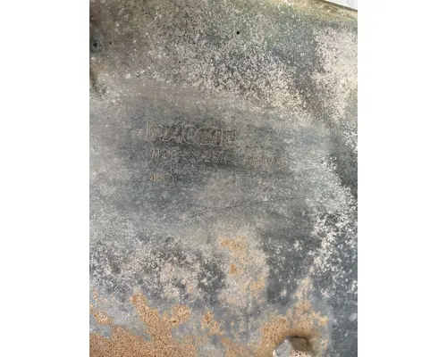 PETERBILT 389 DPF (Diesel Particulate Filter)