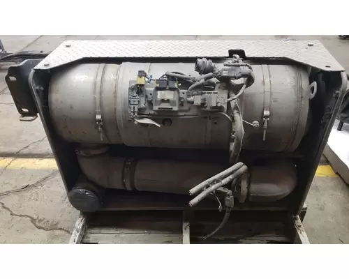 PETERBILT 389 DPF (Diesel Particulate Filter)