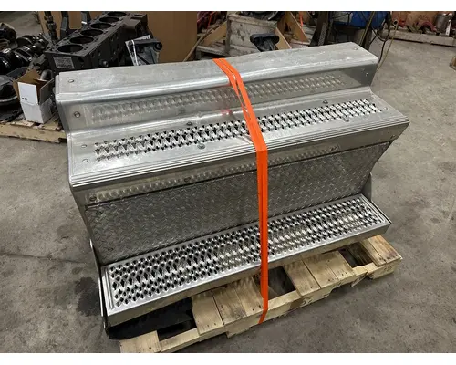 PETERBILT 389 DPF (Diesel Particulate Filter)