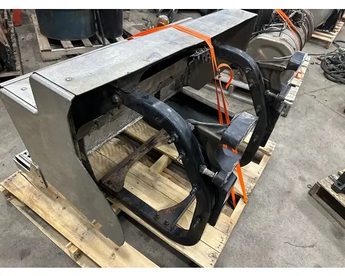 PETERBILT 389 DPF (Diesel Particulate Filter)