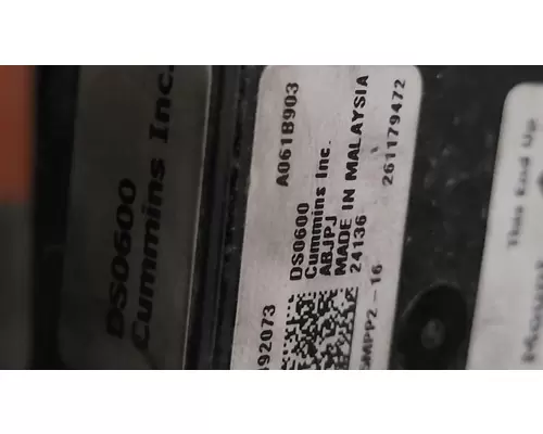 PETERBILT 389 DPF (Diesel Particulate Filter)