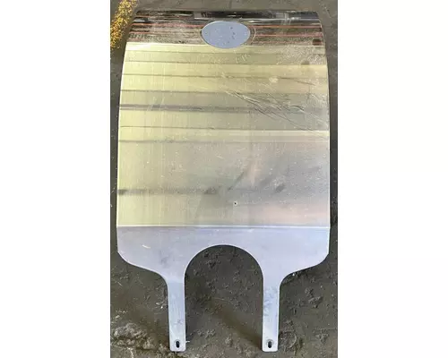 PETERBILT 389 DPF Cover