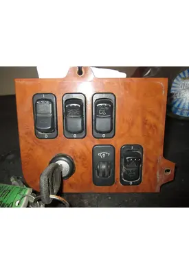 PETERBILT 389 Dash / Console Switch