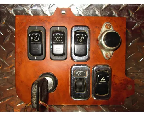 PETERBILT 389 Dash  Console Switch