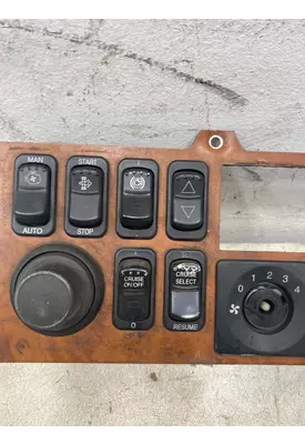 PETERBILT 389 Dash / Console Switch