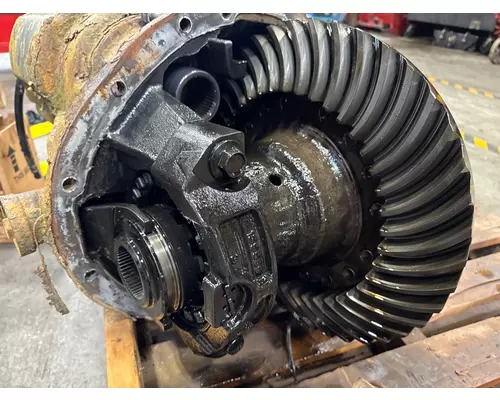 PETERBILT 389 Differential Assembly (Front, Rear)
